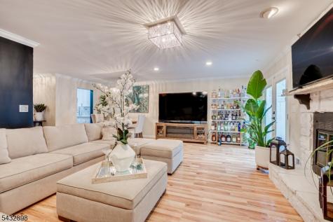 85 Homestead Drive Old Bridge NJ 07747