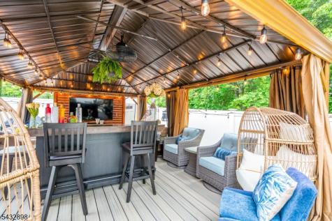 85 Homestead Drive Old Bridge NJ 07747