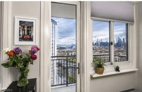 100 Manhattan Avenue Union NJ 07087