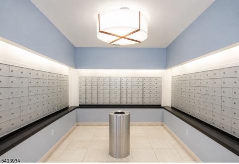 100 Manhattan Avenue Union NJ 07087