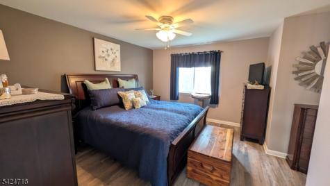 24 Sundance Terrace Hardyston NJ 07419