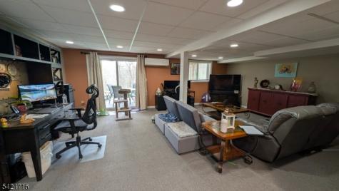 24 Sundance Terrace Hardyston NJ 07419