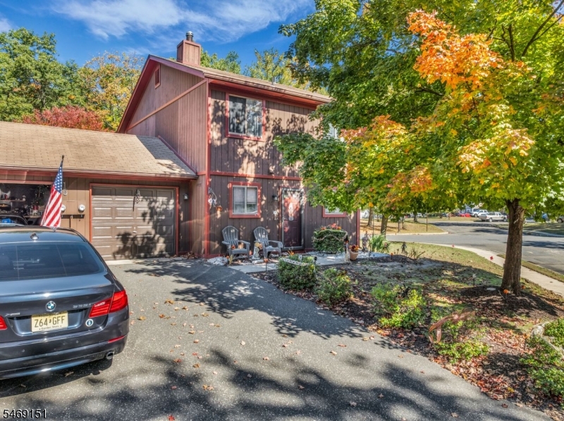 16 Cardinal Lane Howell NJ 07731