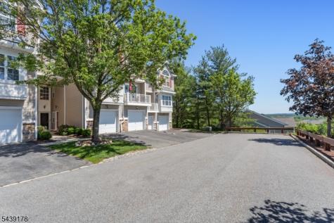 169 Vista Terrace Pompton Lakes NJ 07442