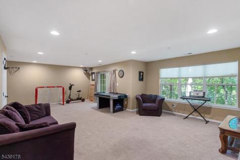 169 Vista Terrace Pompton Lakes NJ 07442