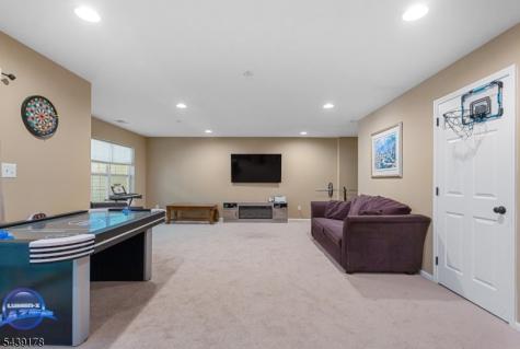 169 Vista Terrace Pompton Lakes NJ 07442