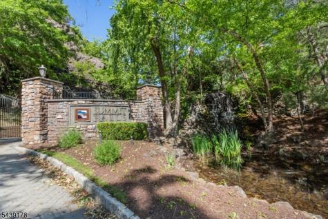 169 Vista Terrace Pompton Lakes NJ 07442
