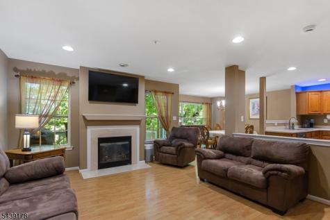 169 Vista Terrace Pompton Lakes NJ 07442