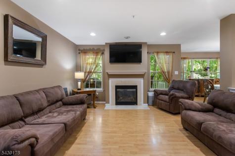 169 Vista Terrace Pompton Lakes NJ 07442