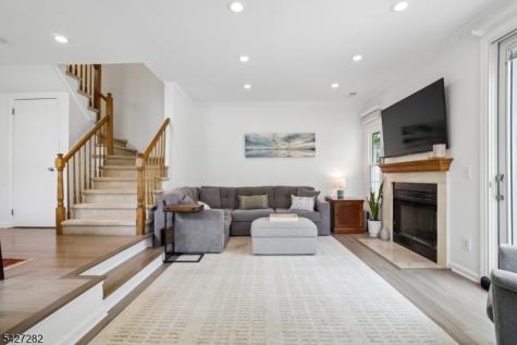 9 Sussex Court Bedminster NJ 07921