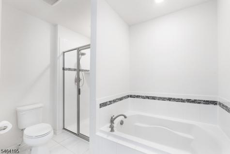 33 Woodland Way Mount Arlington NJ 07856