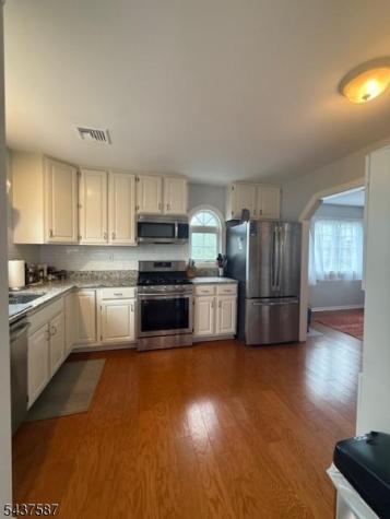 105 Roseland Avenue Caldwell Boro NJ 07006
