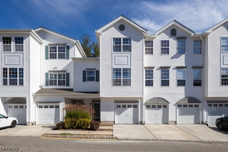 7 Caroline Foster Court Morris NJ 07960