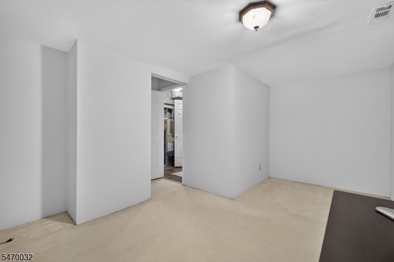 7 Caroline Foster Court Morris NJ 07960