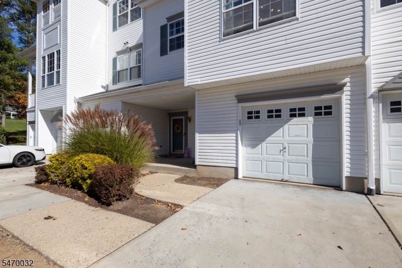 7 Caroline Foster Court Morris NJ 07960