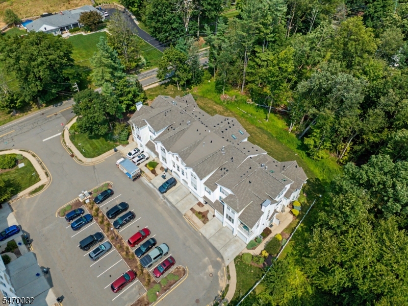 7 Caroline Foster Court Morris NJ 07960