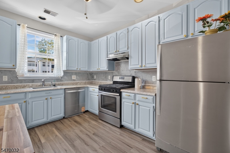 7 Caroline Foster Court Morris NJ 07960