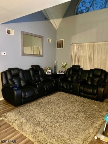 539 Union Avenue Irvington NJ 07111