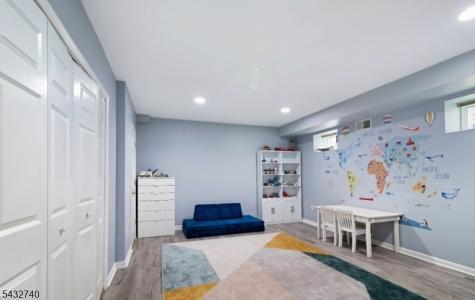97 Conover Avenue Nutley NJ 07110