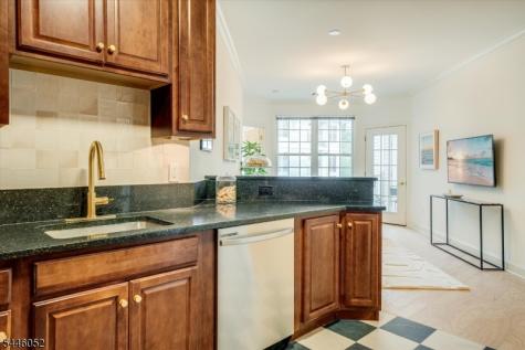 7312 Coventry Court Riverdale NJ 07457