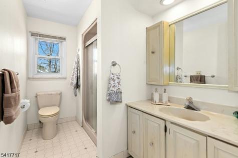 12 Maddaket Scotch Plains NJ 07076