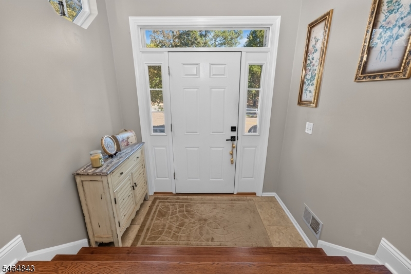 2 Clearbrook Lane Raritan NJ 08822