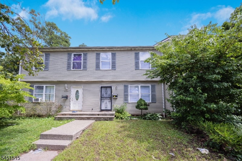 422 Halsted Street East Orange NJ 07018