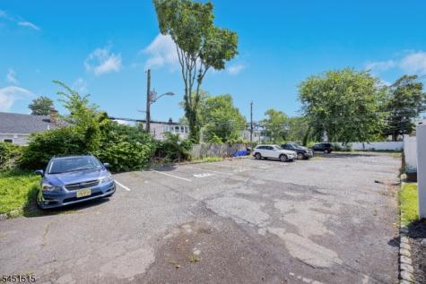 422 Halsted Street East Orange NJ 07018