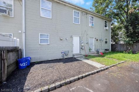 422 Halsted Street East Orange NJ 07018