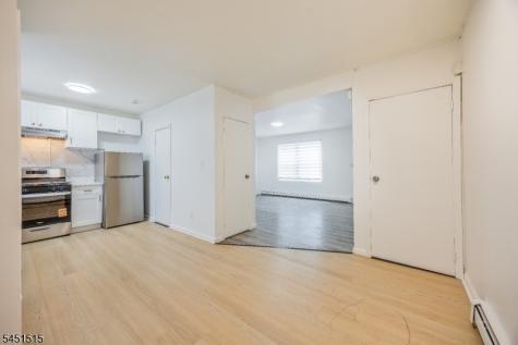 422 Halsted Street East Orange NJ 07018