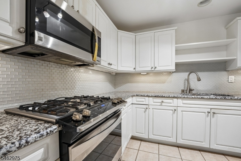 16 Cadence Court Morris NJ 07960