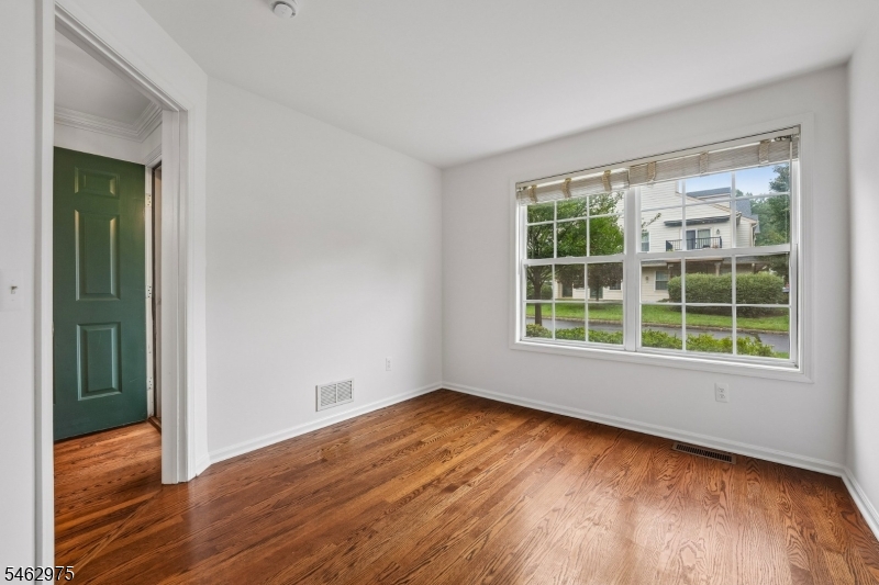 16 Cadence Court Morris NJ 07960