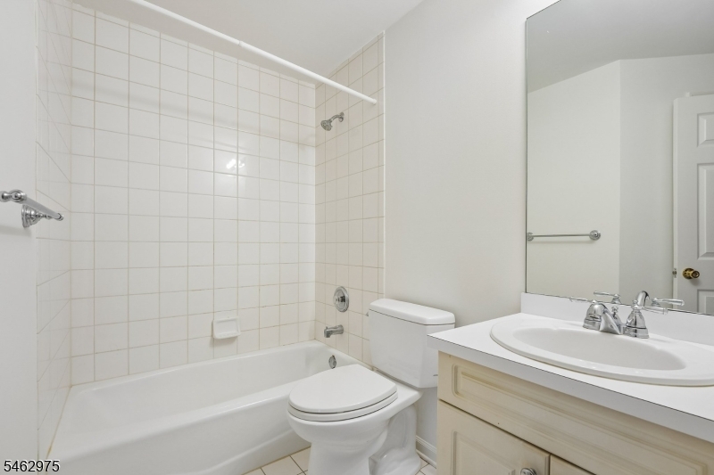 16 Cadence Court Morris NJ 07960