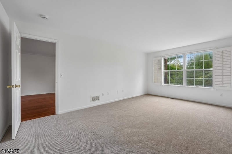 16 Cadence Court Morris NJ 07960