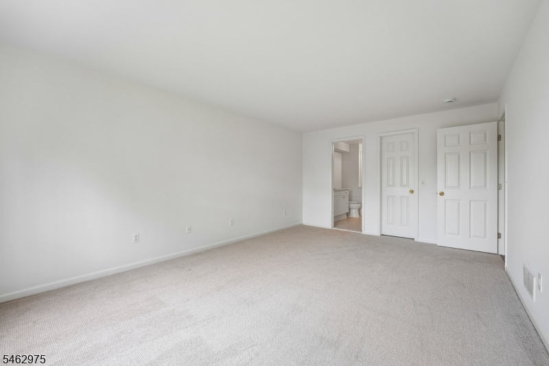 16 Cadence Court Morris NJ 07960