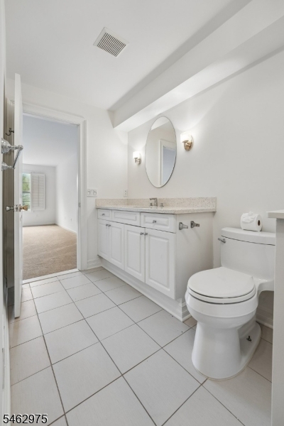 16 Cadence Court Morris NJ 07960