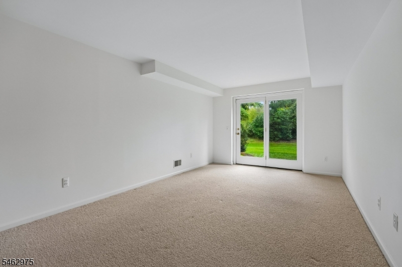 16 Cadence Court Morris NJ 07960