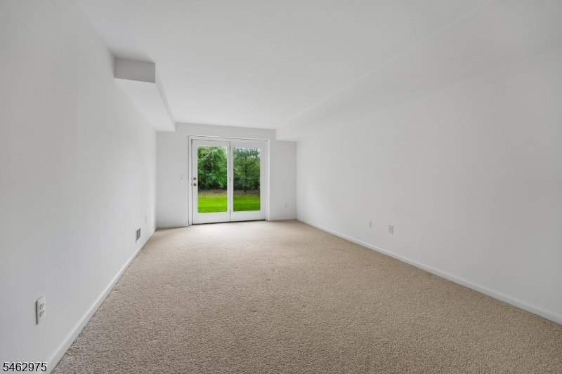 16 Cadence Court Morris NJ 07960