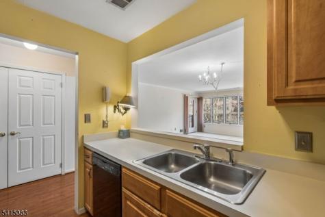 17 Mews Lane South Orange Village NJ 07079