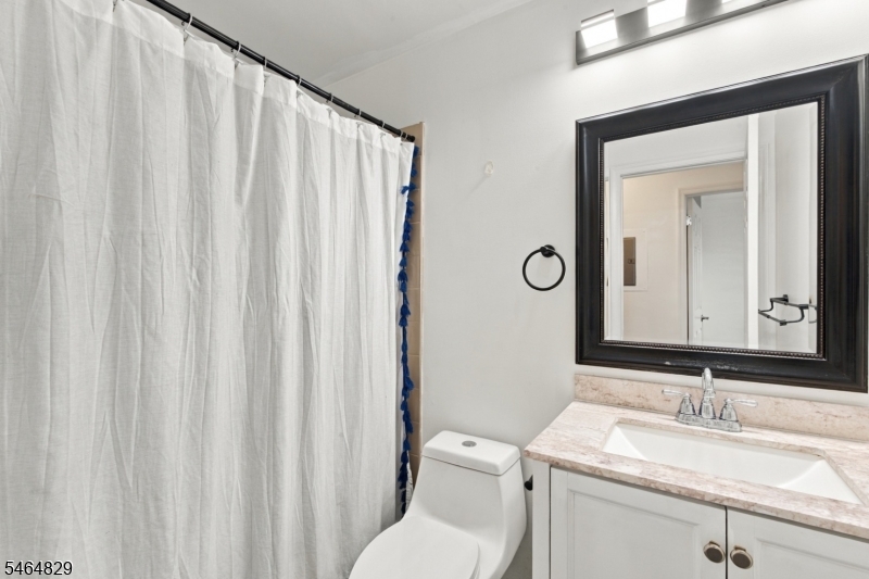 58 Cheswich Court Bedminster NJ 07921