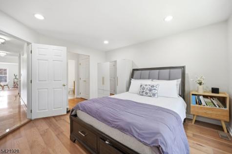 123 Barclay Drive Nutley NJ 07110