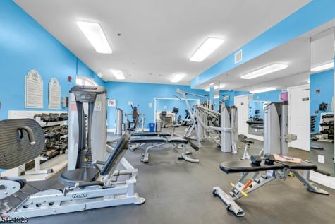 123 Barclay Drive Nutley NJ 07110
