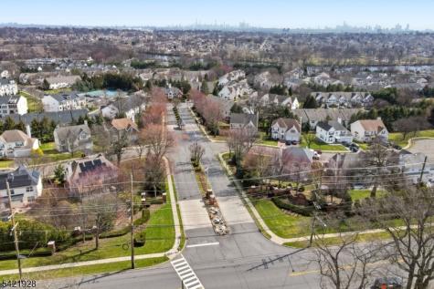 123 Barclay Drive Nutley NJ 07110