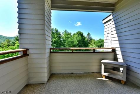24 Harker Hill Drive Hardyston NJ 07419