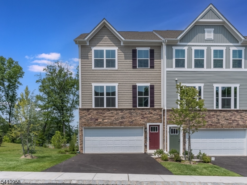 31 Force Drive Mount Olive NJ 07828