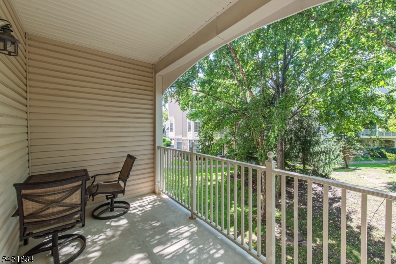 121 Turlington Court Livingston NJ 07039