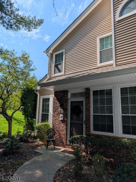 17 Quail Brook Court Bedminster NJ 07921
