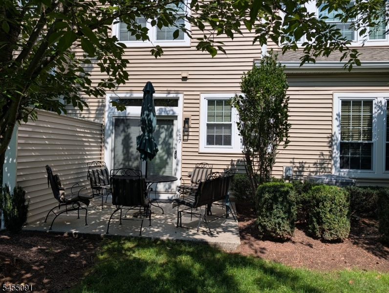 17 Quail Brook Court Bedminster NJ 07921