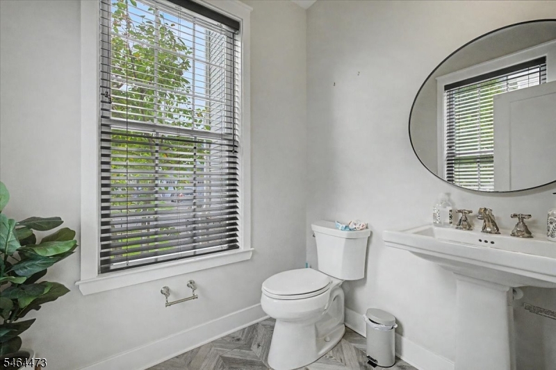 17 Aspen Drive Cedar Grove NJ 07009