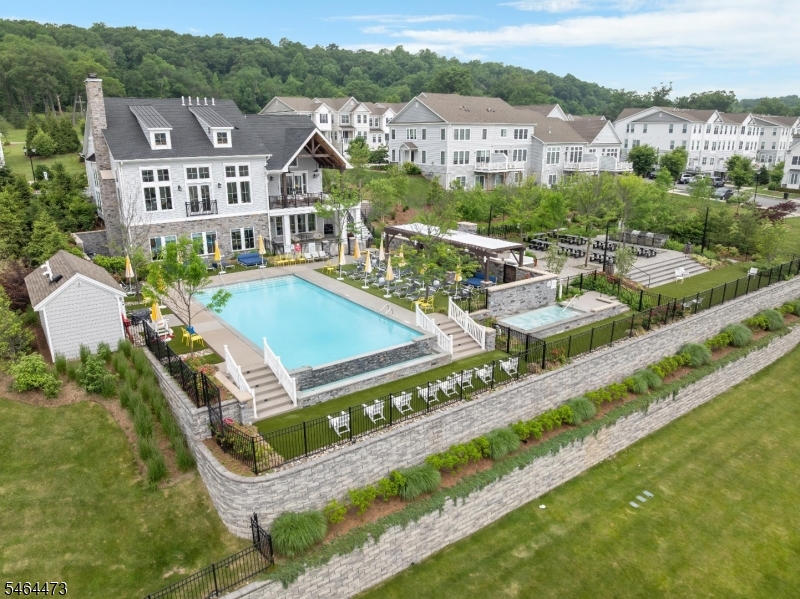 17 Aspen Drive Cedar Grove NJ 07009